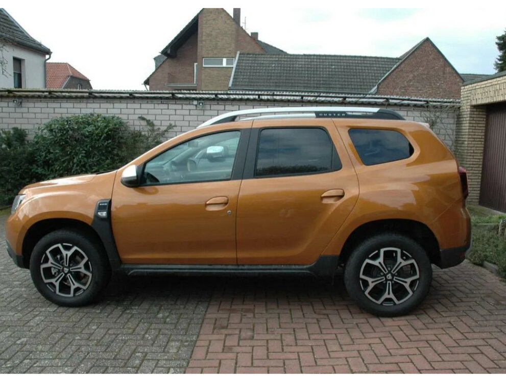 Купить б/у Renault Duster II 1.3 MT (150 л.с.) 4WD бензин механика в Москве: ора