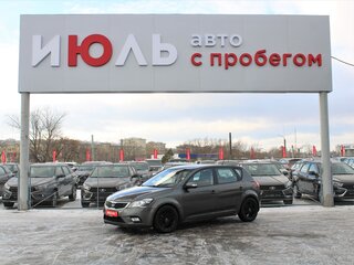 2010 Kia Ceed I Рестайлинг, белый, 650000 рублей, вид 1
