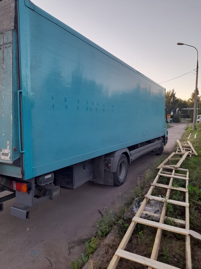 Мерседес атего 1222