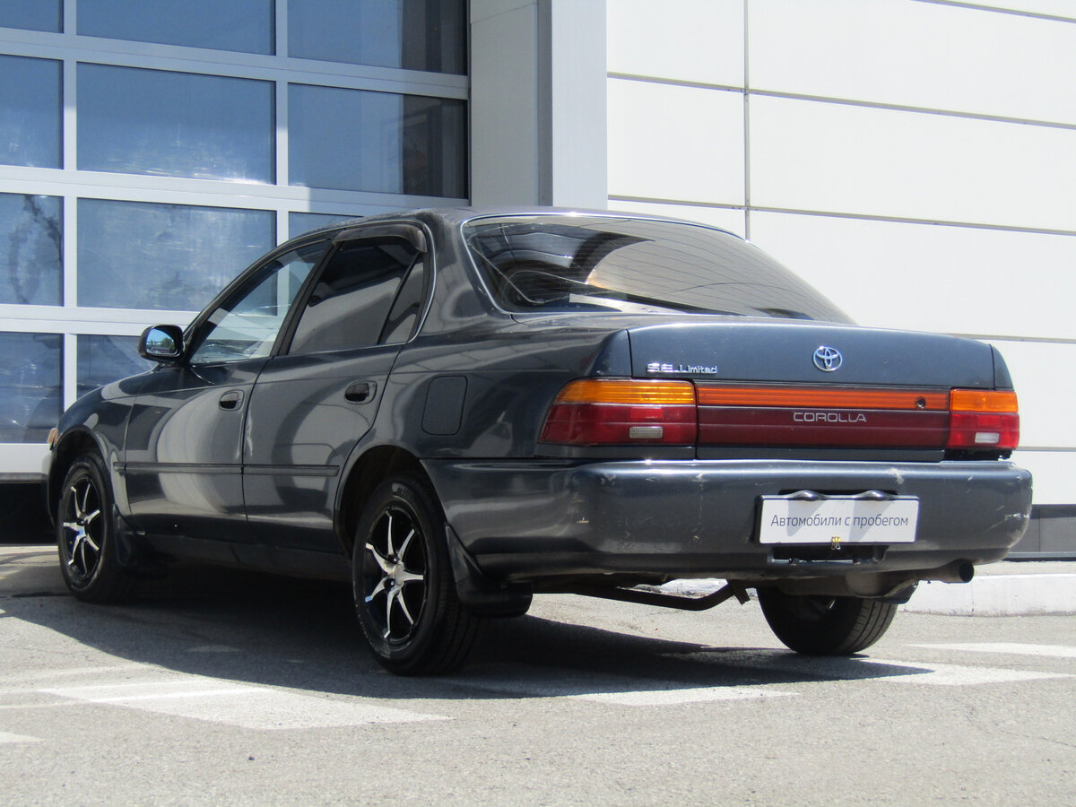 Toyota corolla vii e100