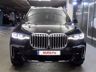 2022 BMW X7 40i I (G07), чёрный, 6800000 рублей, вид 1