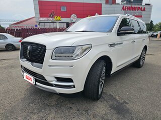 2019 Lincoln Navigator IV, белый, 4320000 рублей, вид 1