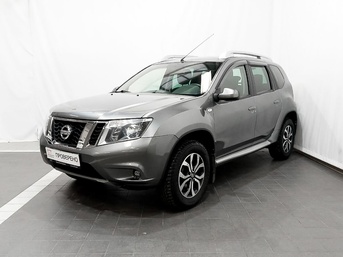 Купить б/у Nissan Terrano III (D10) 2.0 MT (143 л.с.) 4WD бензин ...