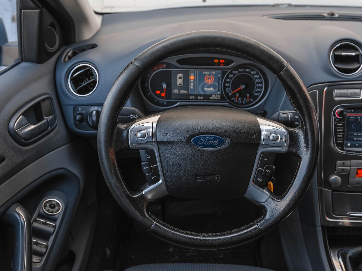 FORD MONDEO - фото 9