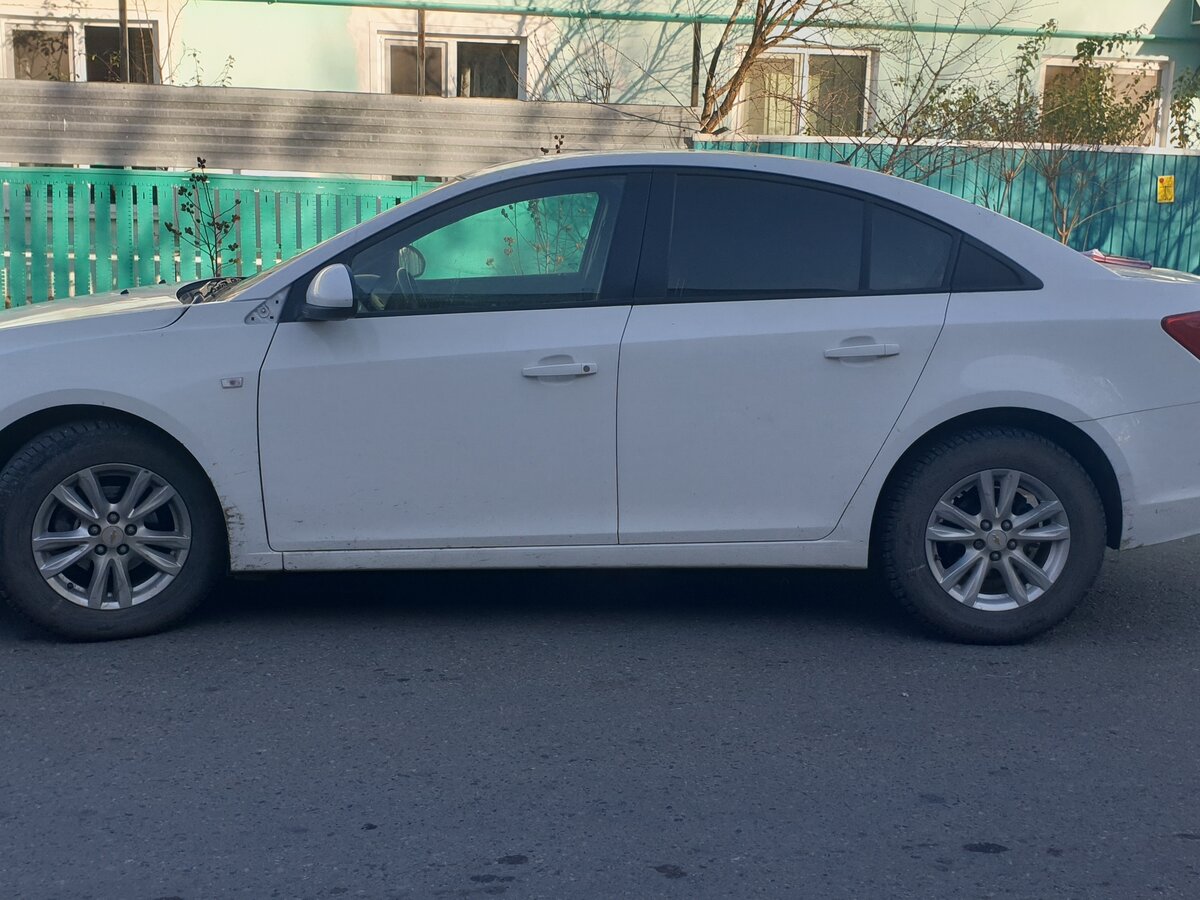 Купить б/у Chevrolet Cruze I Рестайлинг 1.6 AT (109 л.с.) бензин ...