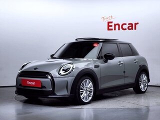2022 Mini Clubman Cooper II Рестайлинг, серый, 2000000 рублей, вид 1
