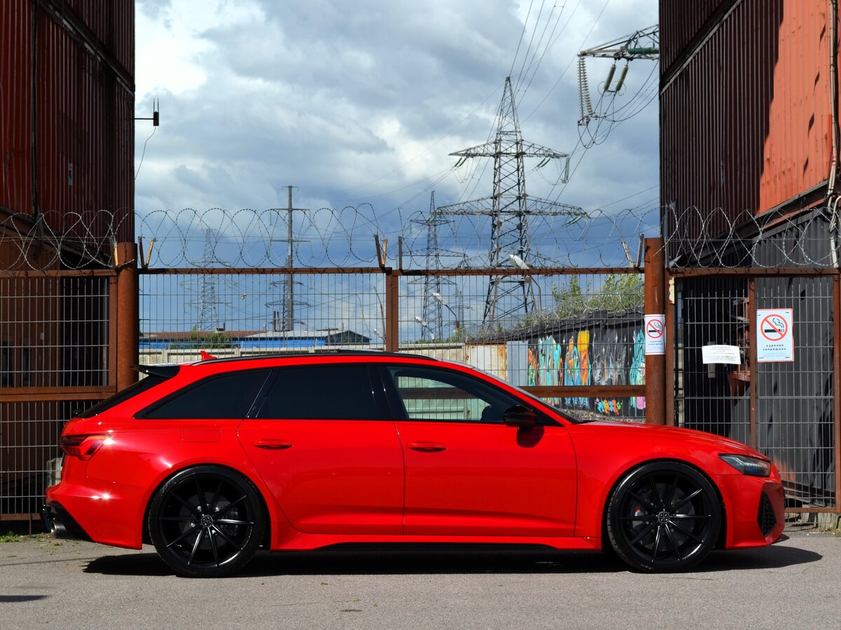 AUDI RS6 - фото 4
