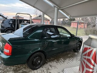2000 Mazda Protege III (BJ), зелёный, 240000 рублей, вид 1