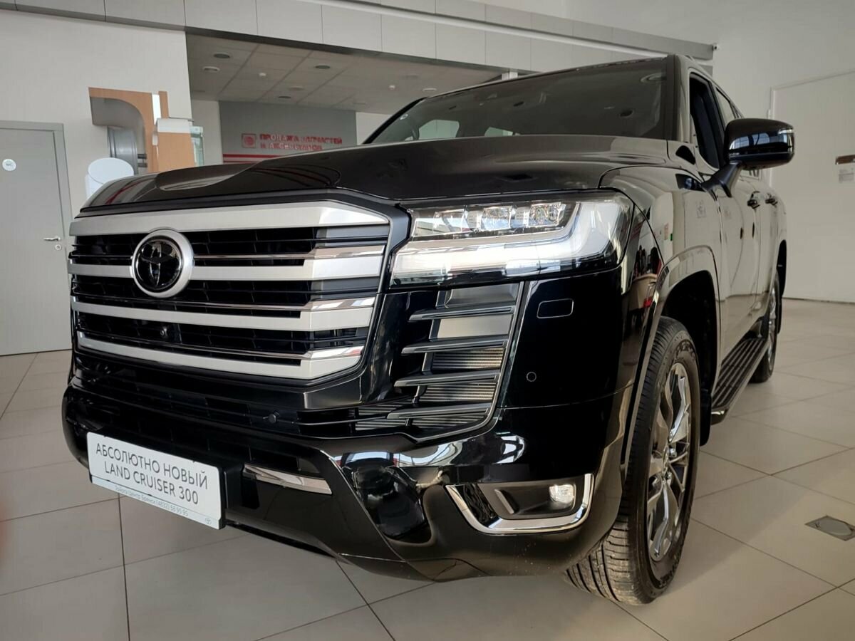 Toyota Land Cruiser 300 Series