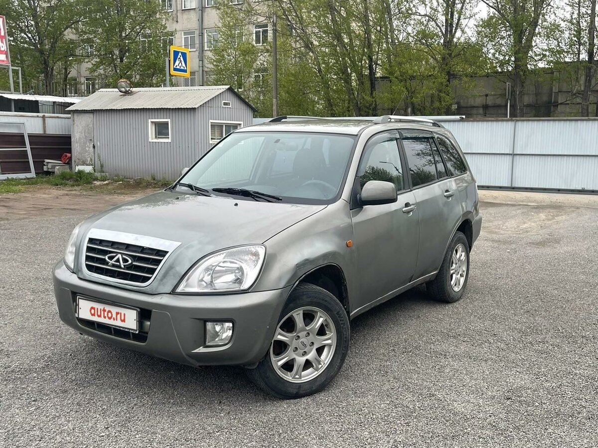 Купить б/у CHERY Tiggo (T11) I 2.0 MT (136 л.с.) 4WD бензин механика в ...