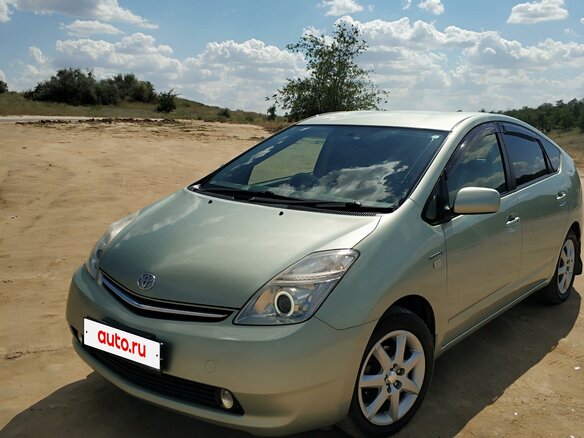 2008 Toyota Prius II Рестайлинг (XW20), зелёный, 850000 рублей - вид 1