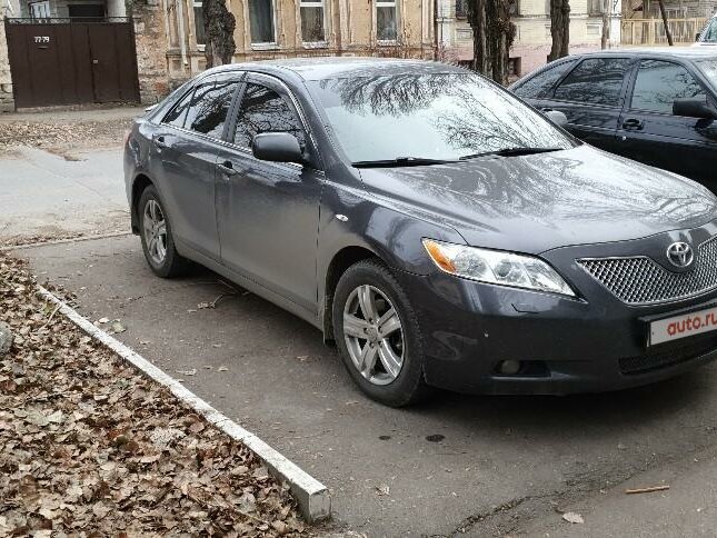 Камри б у