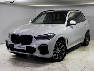 2019 BMW X5 40i IV (G05), белый, 6500000 рублей, вид 1
