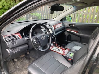 2014 Toyota Camry VII (XV50), чёрный, 1700000 рублей, вид 5