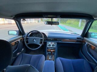 1990 Mercedes-Benz S-Класс 300 II (W126) Рестайлинг, серебристый, 800000 рублей, вид 2