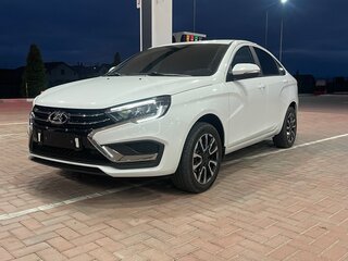2024 Lada (ВАЗ) Vesta I Рестайлинг (NG), белый, 1385000 рублей, вид 1