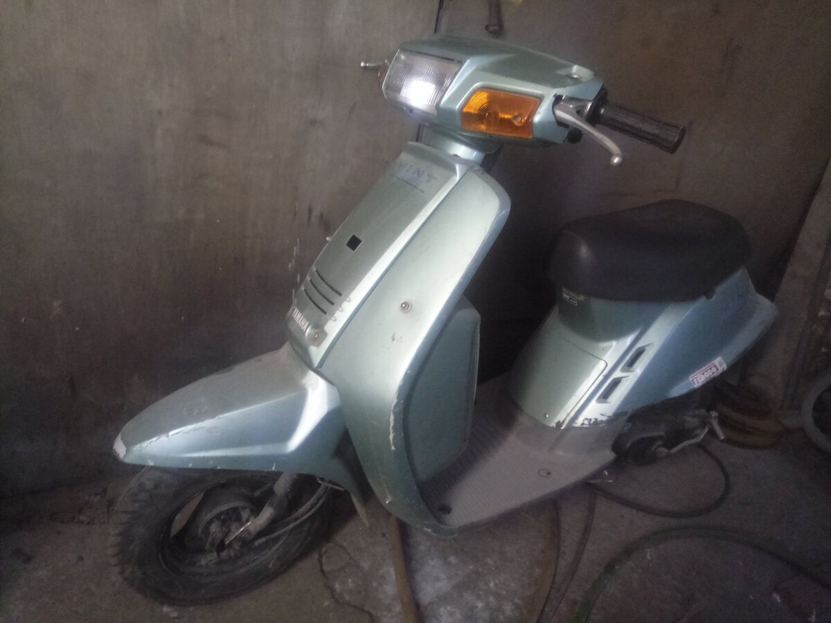 Купить б/у Yamaha Mint карбюратор Вариатор в Москве: серебристый 1990 ...
