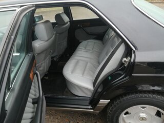 1990 Mercedes-Benz S-Класс 420 II (W126) Рестайлинг, чёрный, 1800000 рублей, вид 5