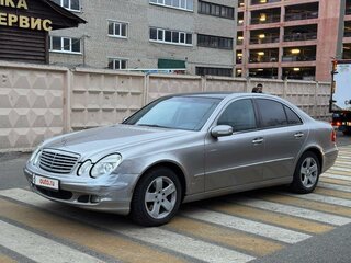 2004 Mercedes-Benz E-Класс 240 III (W211, S211), серый, 770000 рублей, вид 1