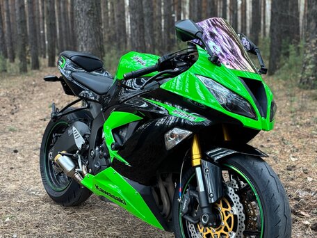 Купить мотоциклы Kawasaki ZX-6 Ninja с пробегом 2013 года по цене