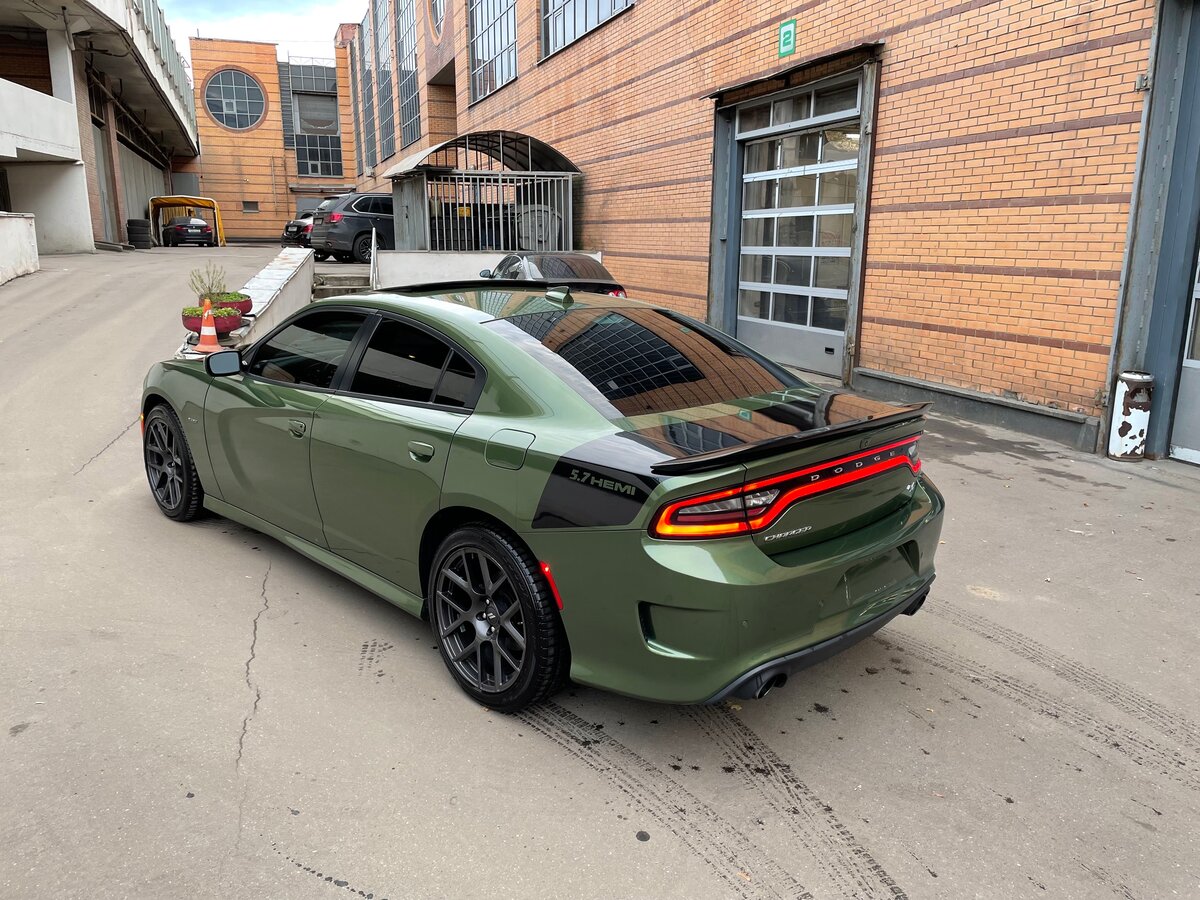 2018 Dodge Charger R__T VI (LD) Рестайлинг, зелёный, 3600000 рублей - вид 6