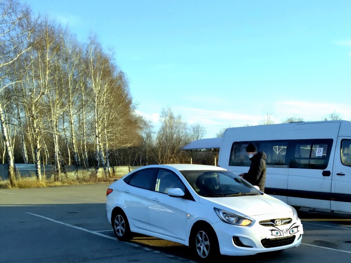 Купить б/у Hyundai Solaris I 1.4 MT (107 л.с.) бензин механика в ...