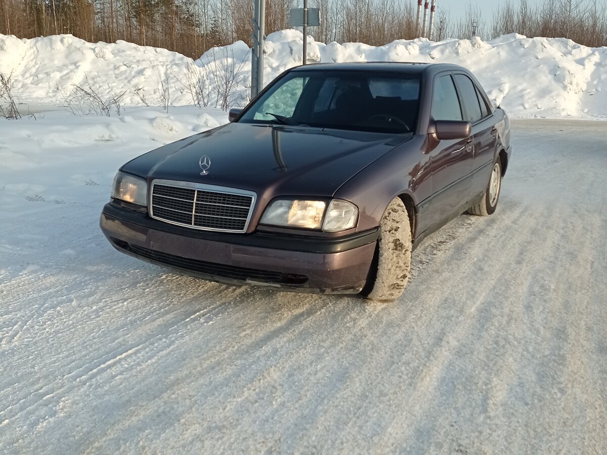 Купить б/у Mercedes-Benz C-Класс I (W202) 180 1.8 MT (122 л.с.) бензин ...