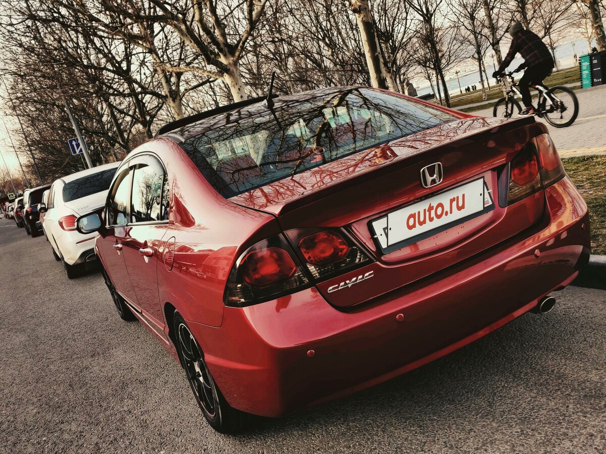 Купить б/у Honda Civic VIII Рестайлинг Hybrid 1.3hyb CVT (95 л.с ...