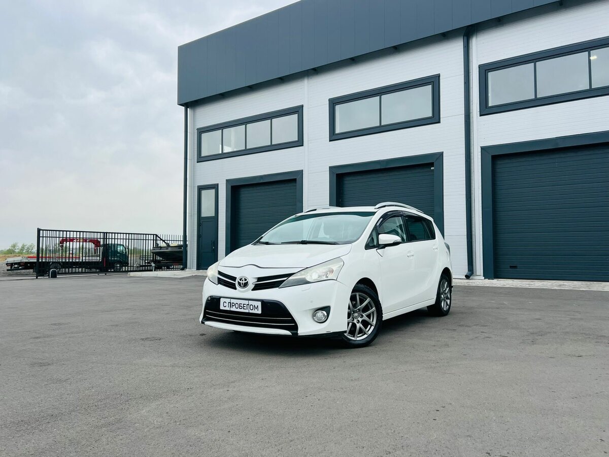 Toyota Verso I Рестайлинг