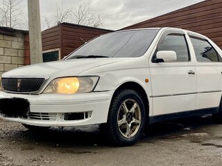 2000 Toyota Vista V (V50), белый, 335000 рублей, вид 1
