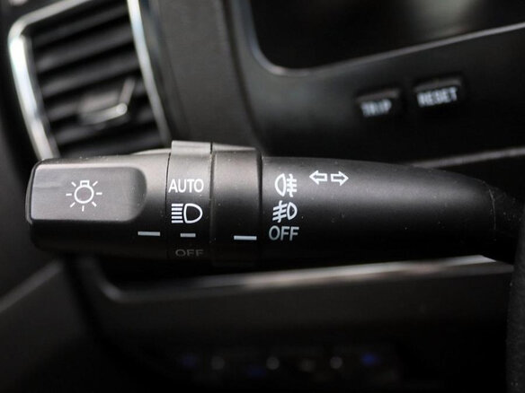 2014 Geely Emgrand, чёрный - вид 14