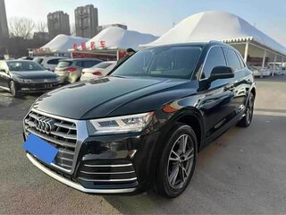 2021 Audi Q5 L 40 TFSI II (FY) Рестайлинг, чёрный, 2830000 рублей, вид 1