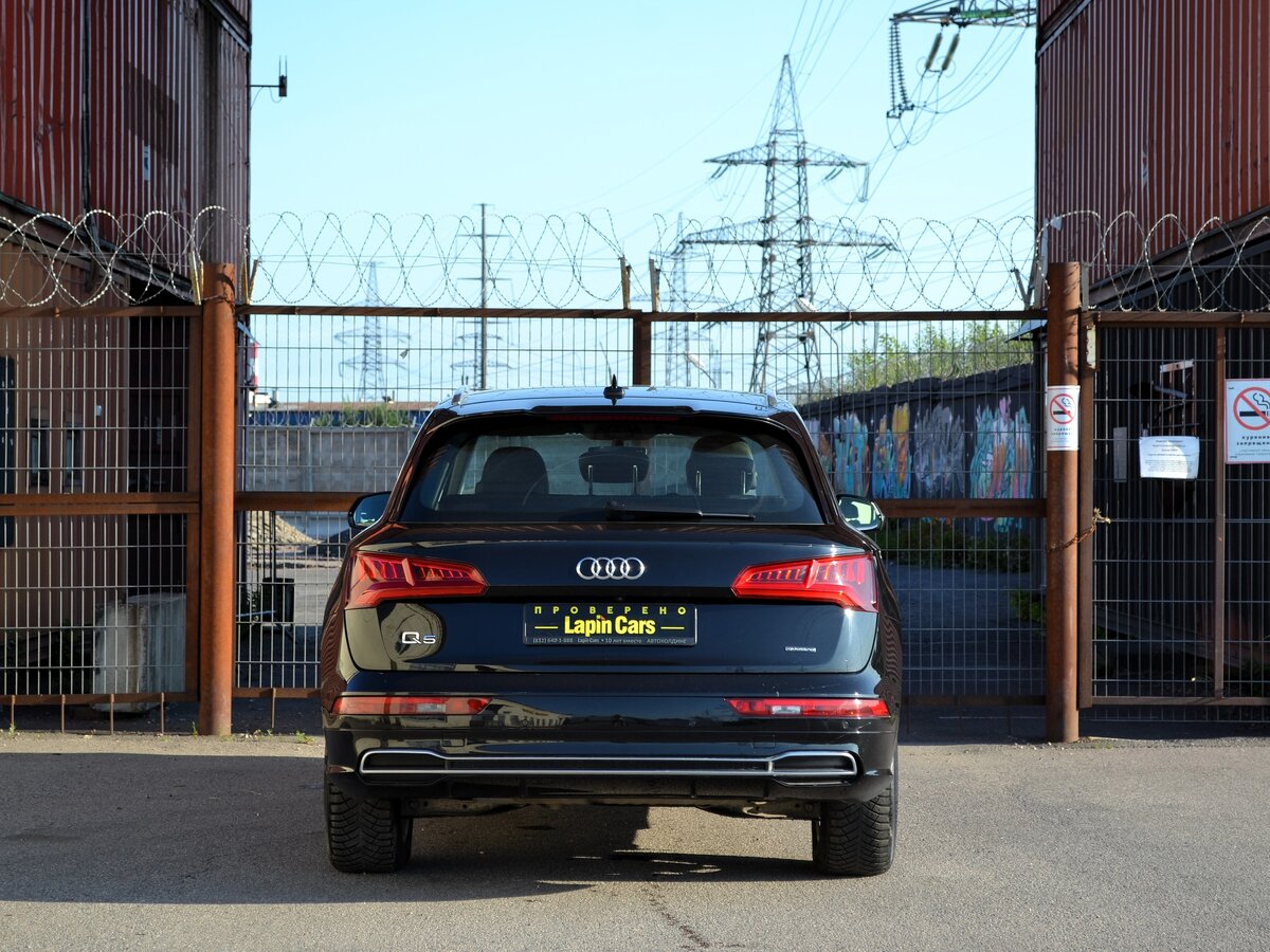 AUDI Q5 - фото 5