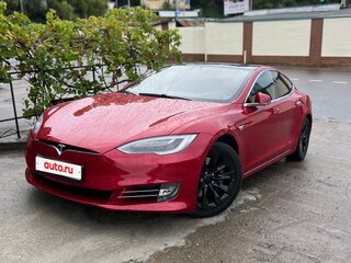 2017 Tesla Model S 75D I Рестайлинг, красный, 1650000 рублей, вид 1