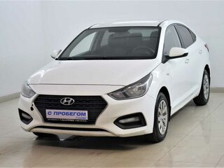 2017 Hyundai Solaris II, белый, 740000 рублей, вид 1