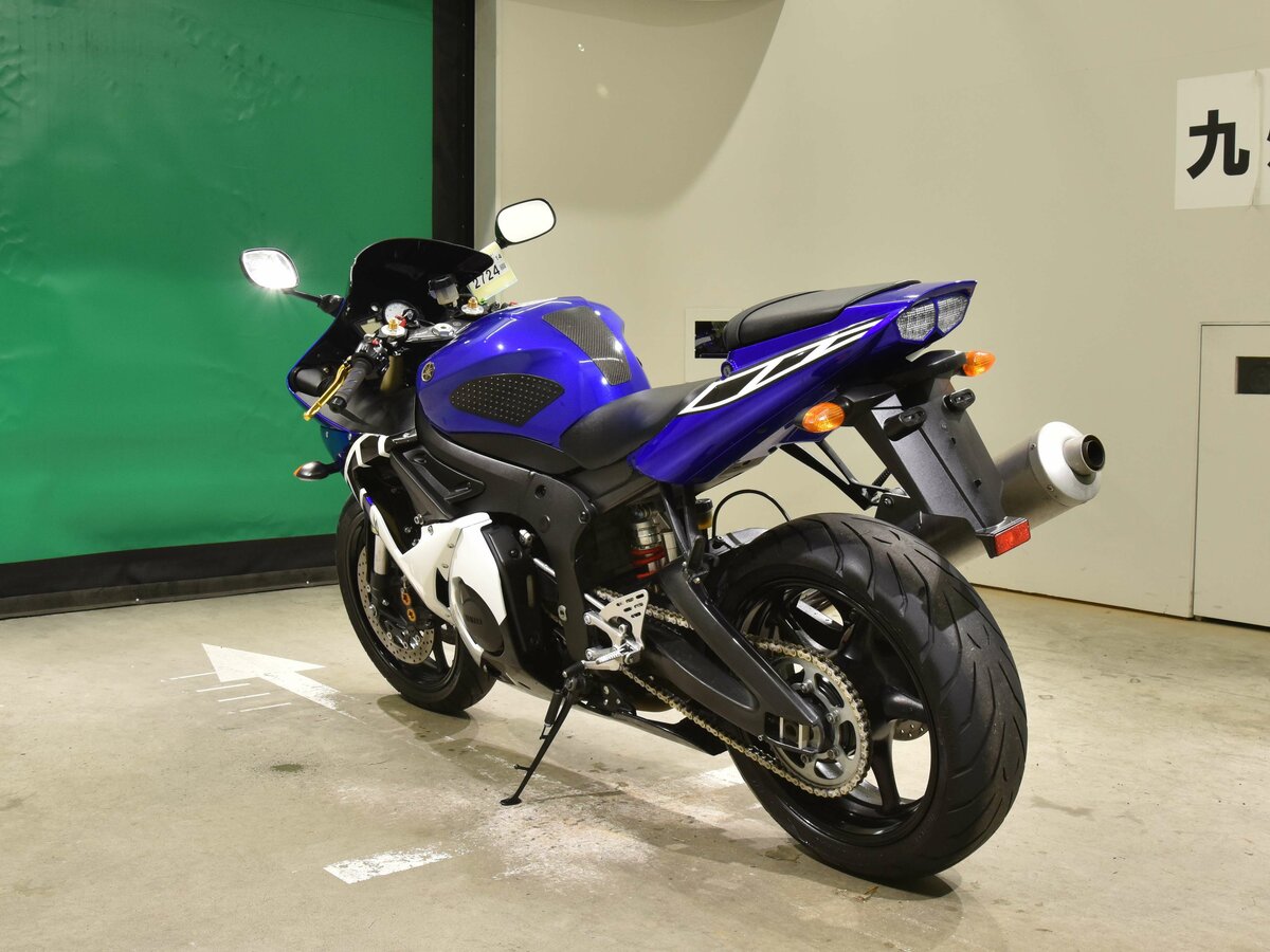 2005 Yamaha YZF-R6, синий, 395000 рублей - вид 3