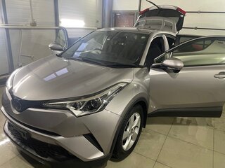2018 Toyota C-HR I, серый, 1720000 рублей, вид 1