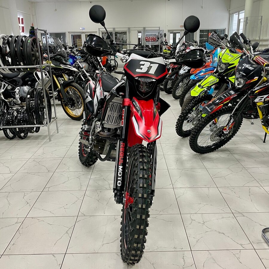 Regulmoto CR-Z 300