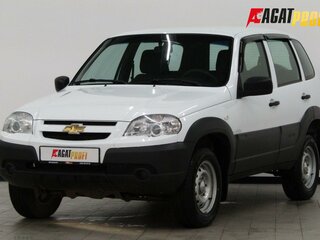 2018 Chevrolet Niva I Рестайлинг, белый, 668000 рублей, вид 1