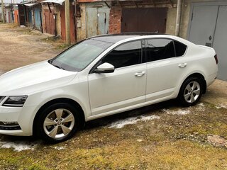 2020 Skoda Octavia III (A7) Рестайлинг, белый, 2520000 рублей, вид 1