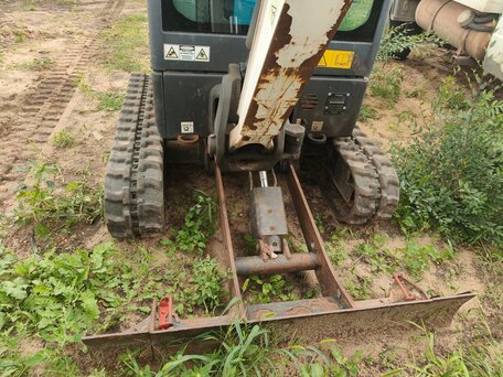 2018 Bobcat Гусеничные, белый, 3679906 рублей, вид 5
