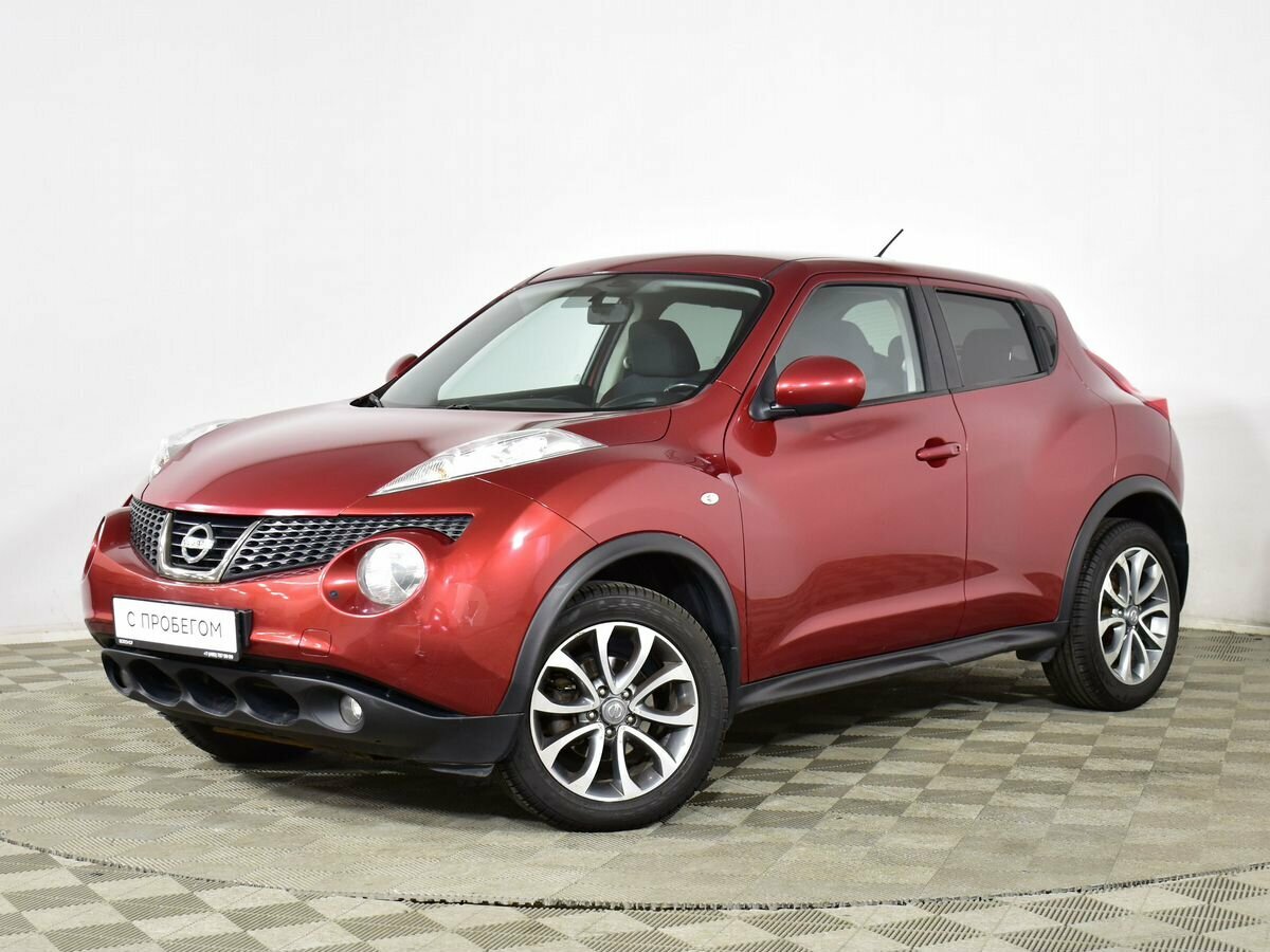 Yellow Nissan Juke 2014 RC
