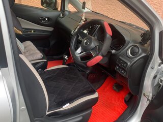 2017 Nissan Note II Рестайлинг, серебристый, 935000 рублей, вид 5