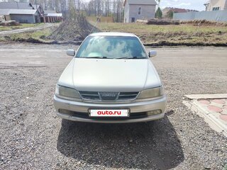1999 Toyota Carina VII (T210), серебристый, 330000 рублей, вид 1