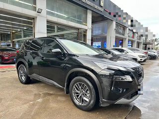2021 Nissan X-Trail IV, чёрный, 1716027 рублей, вид 1