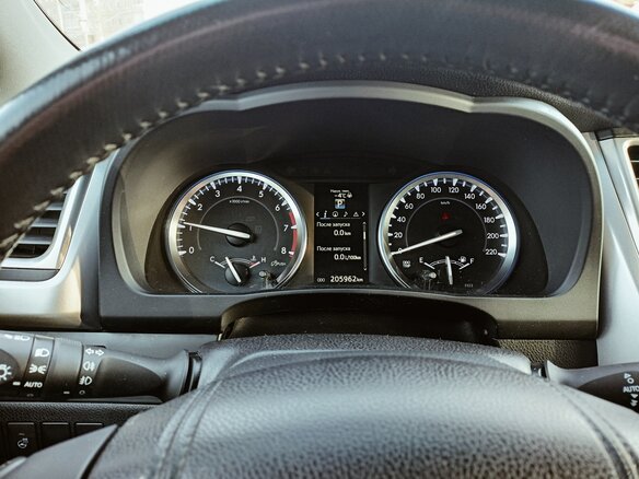2014 Toyota Highlander III (U50), чёрный, 2700000 рублей - вид 16