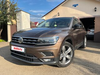 2017 Volkswagen Tiguan II, коричневый, 2650000 рублей, вид 1