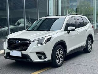 2022 Subaru Forester V Рестайлинг, белый, 2650000 рублей, вид 1