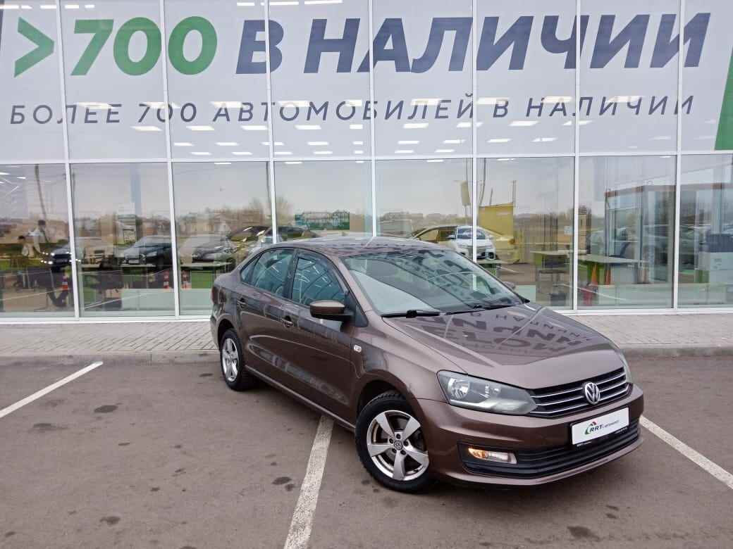 Volkswagen Polo 2017 коричневый