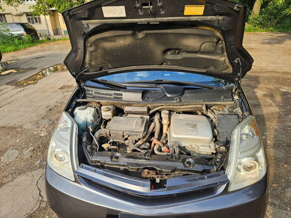 2008 Toyota Prius II Рестайлинг (XW20), серый, 630000 рублей - вид 13